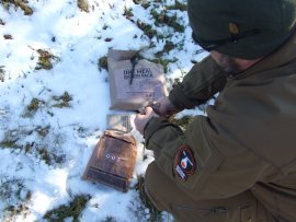 MRE - One Meal, Menu III – Rindfleisch mit Reis