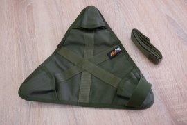 Sitzgelegenheit / Dreibein Jubö Bushcraft
