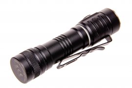Taschenlampe Wuben E05