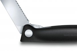 Zavírací nůž na zeleninu Victorinox vlnité ostří Černý 6.jpg
