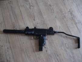 Bewertungen: Luftpistole Umarex IWI Mini UZI 4,5mm - 3