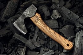 Axt BeaverCraft Compact Long-Bearded Bushcraft Hatchet AX6 4