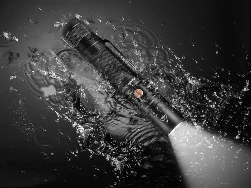 LED-Taschenlampe Fenix UC35 V2.0