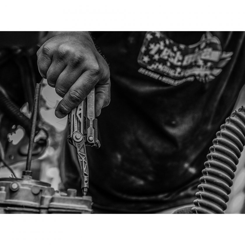 Gerber Center-Drive Multifunktionszange silberne Nylontasche