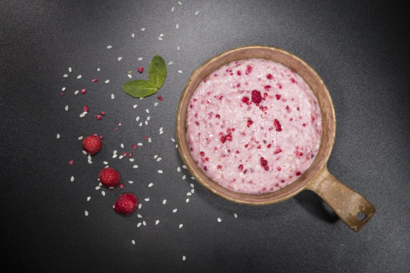 Dehydriertes Essen - Reisbrei mit Himbeeren Tactical Foodpack