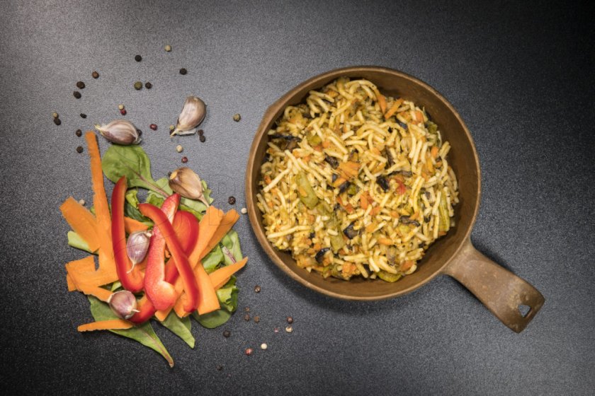 Dehydrierte Mahlzeit – Gemüse mit Nudeln Tactical Foodpack