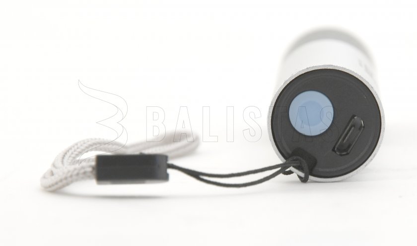 Kompakte LED-Taschenlampe Cattara 120lm ZOOM wiederaufladbar SILVER