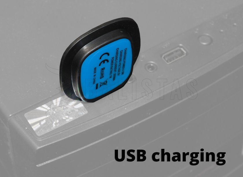 Mütze ARMY mit LED-Lampe USB aufladbar