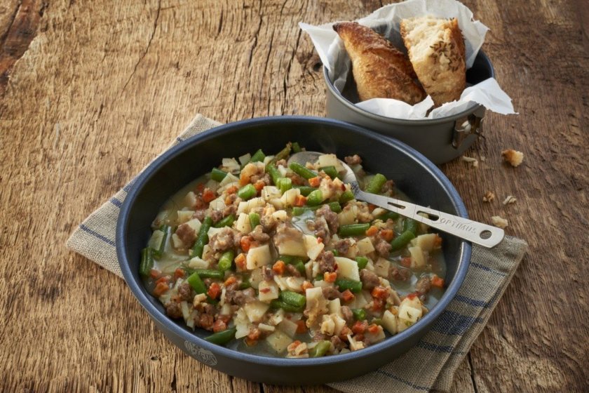 Toskanisches Rindfleischrelish mit Kartoffeln und Bohnen Trek'n Eat (glutenfrei)