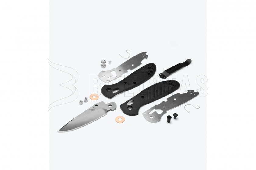 Benchmade 556-S30V Mini Griptilian 07.jpg